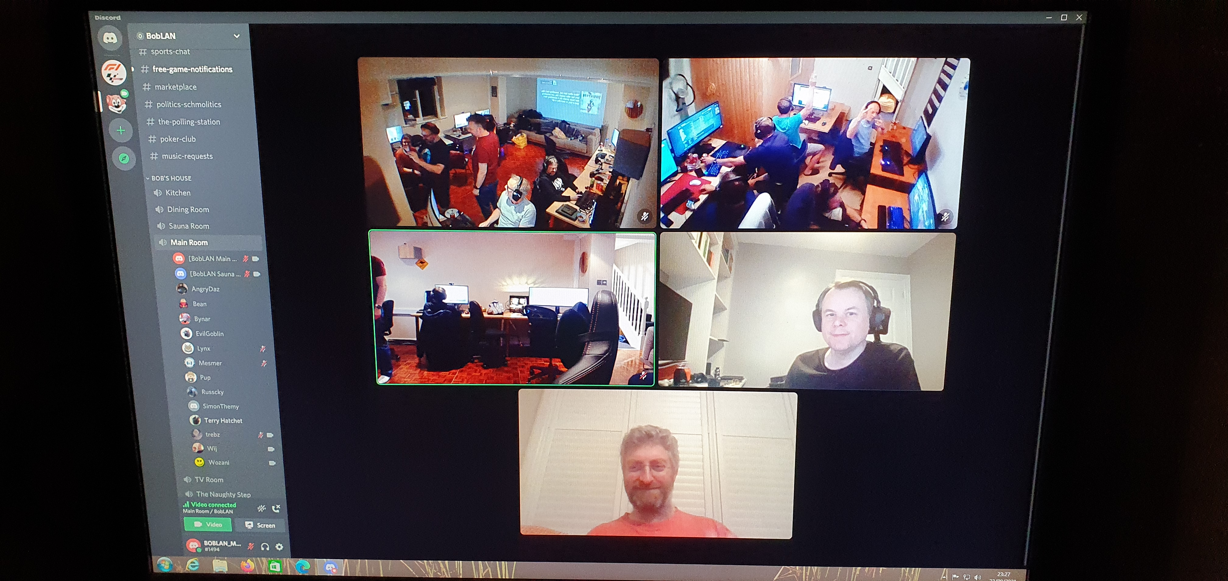 Discord Reubs and Wij